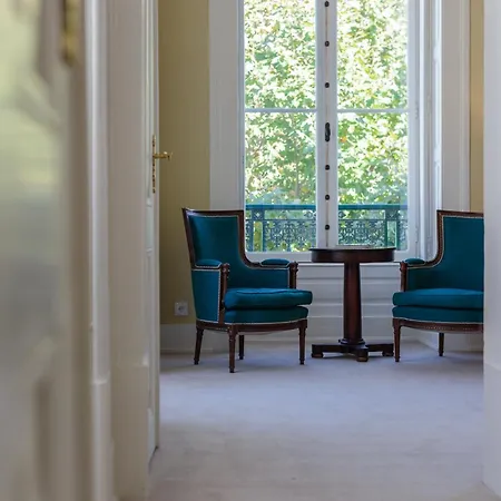 Dear - Palace Chiado