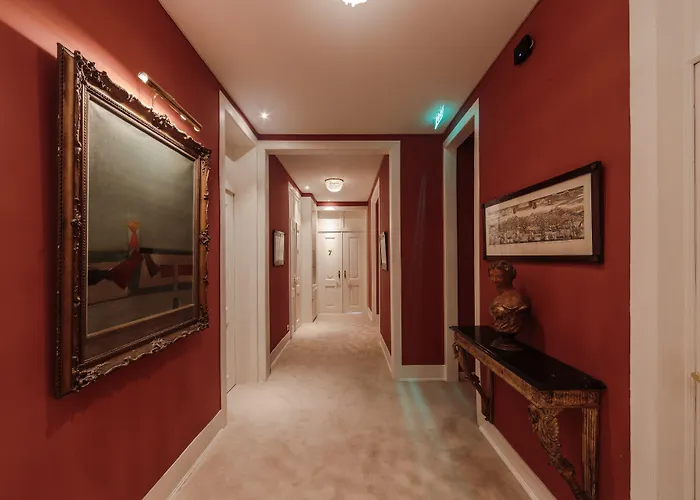 Dear - Palace Chiado בית הארחה 4*