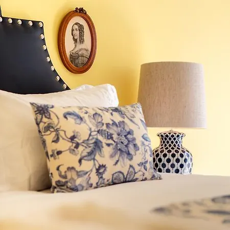 Dear - Palace Chiado Gæstehus 4*